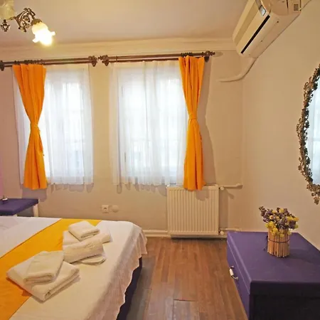 Eflatun Konuk Evi Çanakkale