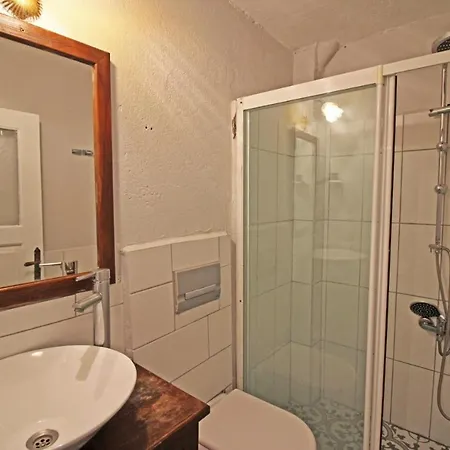 Penzion Eflatun Konuk Evi *